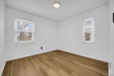 8603 Whitcomb, Detroit, MI 48228 - Photo 13