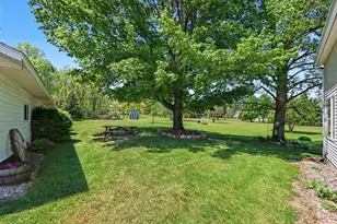 588 River Rd, Otsego, MI 49078 - Photo 9