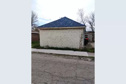 2201 S Fort Street, Detroit, MI 48217 - Photo 1