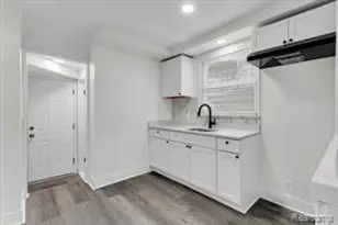 14513 Artesian St, Detroit, MI 48223 - Photo 9