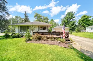 6126 Crest Rd, Jackson, MI 49203 - Photo 1