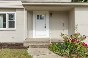 2647 Manitoba Ct NE, Grand Rapids, MI 49525 - Photo 3
