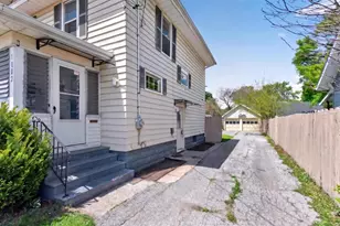 1002 W Ganson St, Jackson, MI 49202 - Photo 3