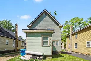 719 McCourtie St, Kalamazoo, MI 49008 - Photo 17