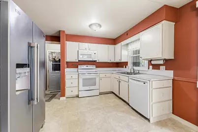 407 E Lincoln Street, Hastings, MI 49058 - Photo 11