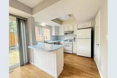 3485 Burbank Drive, Ann Arbor, MI 48105 - Photo 3