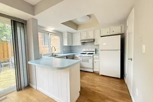 3485 Burbank Dr, Ann Arbor, MI 48105 - Photo 3