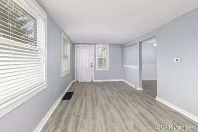 3205 Charlesgate Avenue SW, Wyoming, MI 49509 - Photo 5
