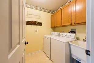 9047 Summit Ct, Ypsilanti, MI 48197 - Photo 11