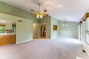9047 Summit Ct, Ypsilanti, MI 48197 - Photo 5