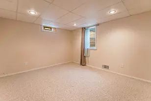 9047 Summit Ct, Ypsilanti, MI 48197 - Photo 13