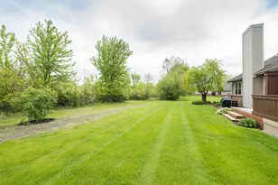 9047 Summit Ct, Ypsilanti, MI 48197 - Photo 17