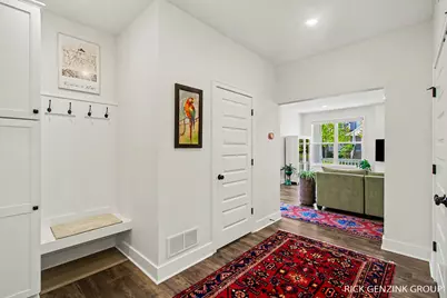 567 Blackstone Street, Holland, MI 49423 - Photo 11
