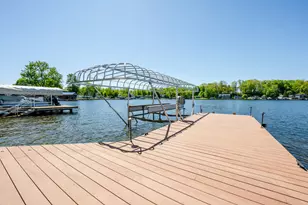 8568 Lake Ave, Watervliet, MI 49098 - Photo 13