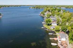 8568 Lake Ave, Watervliet, MI 49098 - Photo 9