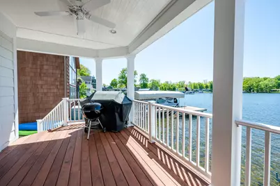 8568 Lake Avenue, Watervliet, MI 49098 - Photo 15