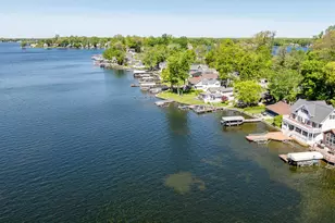 8568 Lake Ave, Watervliet, MI 49098 - Photo 7