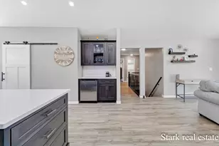 1636 Westwind Ct, Muskegon, MI 49445 - Photo 15