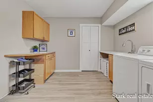 1636 Westwind Ct, Muskegon, MI 49445 - Photo 29