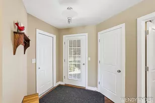 245 E Timberlake Dr, Holland, MI 49424 - Photo 5