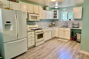 730 Hill Ave, Muskegon, MI 49442 - Photo 9