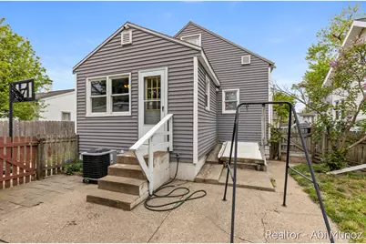 354 Brown Street SW, Grand Rapids, MI 49507 - Photo 25