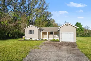 2452 54th St, Fennville, MI 49408 - Photo 3