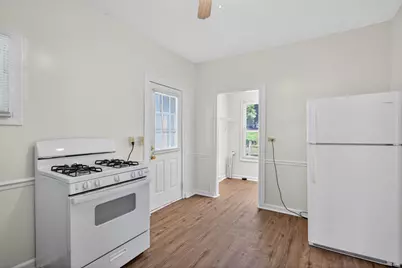 610 Backus Street, Jackson, MI 49202 - Photo 11