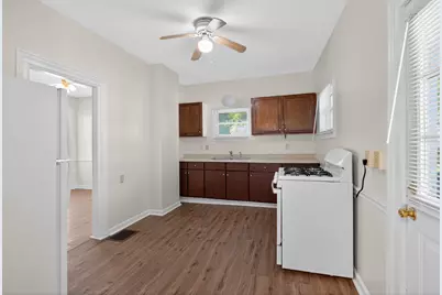 610 Backus Street, Jackson, MI 49202 - Photo 9