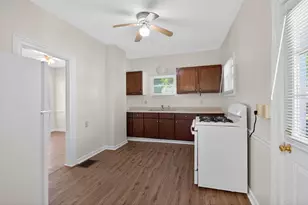 610 Backus St, Jackson, MI 49202 - Photo 9