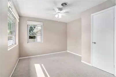 705 S Griffin Street, Grand Haven, MI 49417 - Photo 15