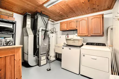 705 S Griffin Street, Grand Haven, MI 49417 - Photo 17