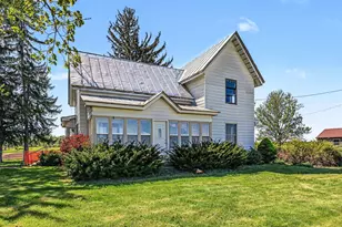 3304 S Greenville Rd, Greenville, MI 48838 - Photo 3