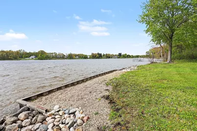 16 Baur Lane, Vicksburg, MI 49097 - Photo 3