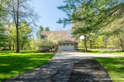 8717 River Oaks Circle, Greenville, MI 48838 - Photo 41