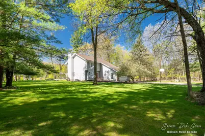 8717 River Oaks Circle, Greenville, MI 48838 - Photo 5