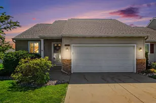 1257 S Village Cir, Kalamazoo, MI 49009 - Photo 3