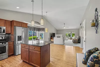1257 S Village Circle, Kalamazoo, MI 49009 - Photo 7