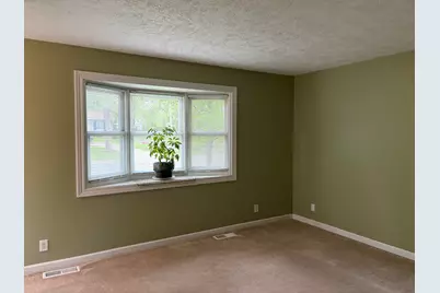 530 W Marshall Street, Hastings, MI 49058 - Photo 9