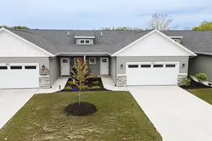 6623 Shoreside Ct SE, Grand Rapids, MI 49548 - Photo 3