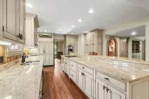 2203 Sheffield Dr, Kalamazoo, MI 49008 - Photo 9