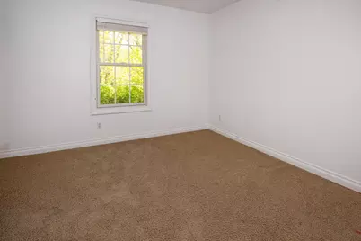 1401 Whispering Trail, Benton Harbor, MI 49022 - Photo 29