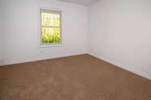 1401 Whispering Trail, Benton Harbor, MI 49022 - Photo 29
