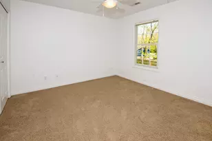 1401 Whispering Trail, Benton Harbor, MI 49022 - Photo 25