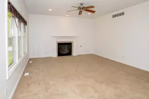 1401 Whispering Trail, Benton Harbor, MI 49022 - Photo 15