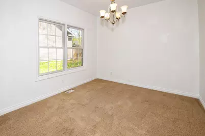 1401 Whispering Trail, Benton Harbor, MI 49022 - Photo 7