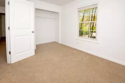 1401 Whispering Trail, Benton Harbor, MI 49022 - Photo 21