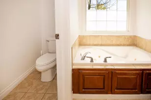 1401 Whispering Trail, Benton Harbor, MI 49022 - Photo 33