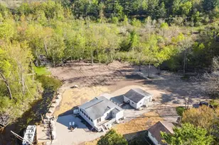 136 Pleasant Dr, Six Lakes, MI 48886 - Photo 7