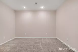 4570 Gascony Dr SE, Grand Rapids, MI 49546 - Photo 25